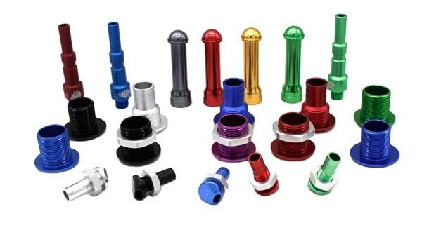 Serviços de usinagem CNC personalizados para peças metálicas de alumínio latão aço inoxidável 3D modelo de perfuração-moagem e torneamento Manufac